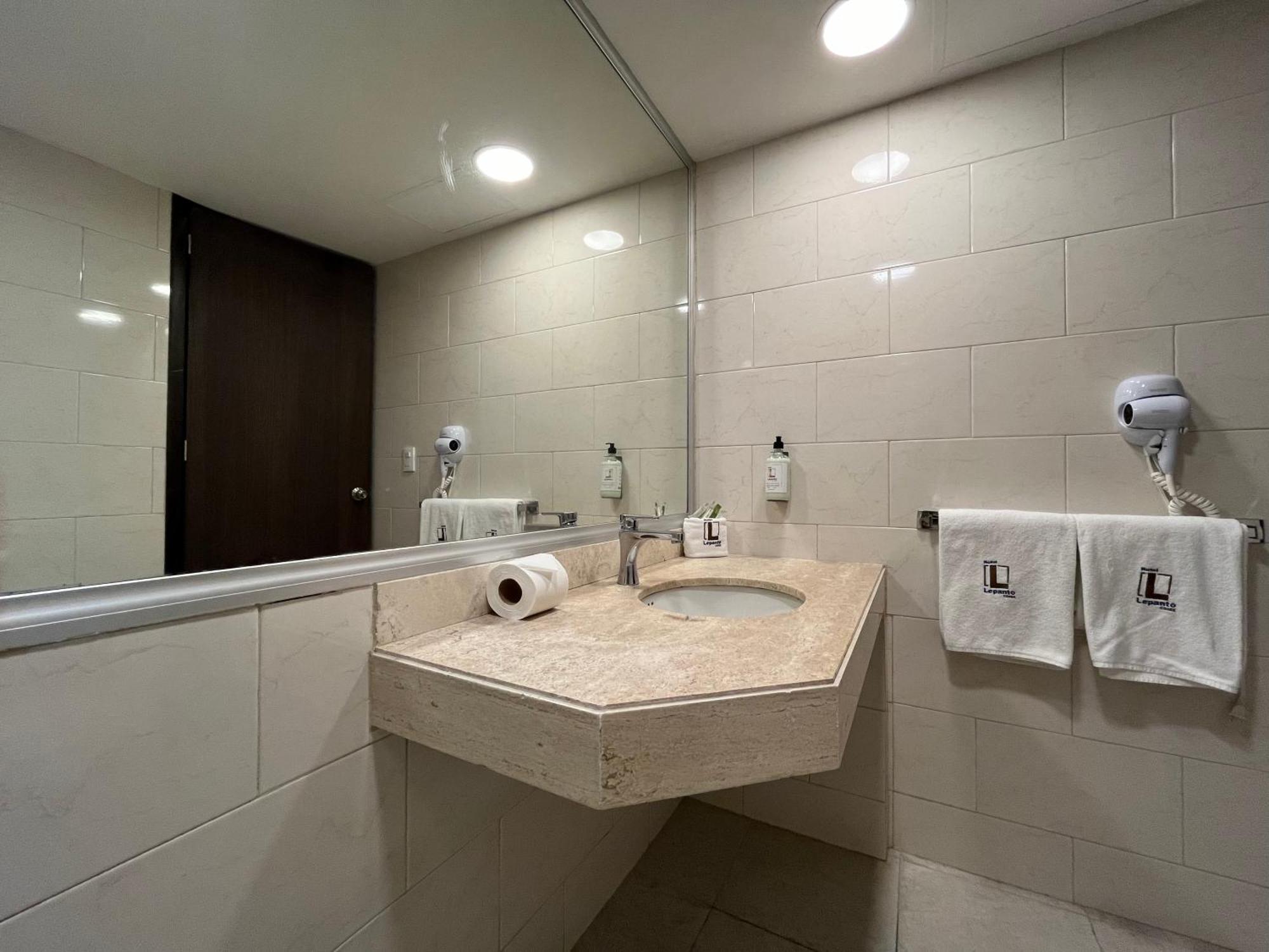 Lepanto Reforma Hotel Mexico City